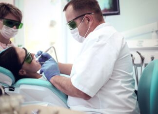 The Role of General Dentists in Maintaining Oral Health Dentists