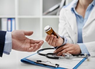 Navigating the Healthcare System: Tips for a Successful Visit to a Medical Clinic Medical Clinic